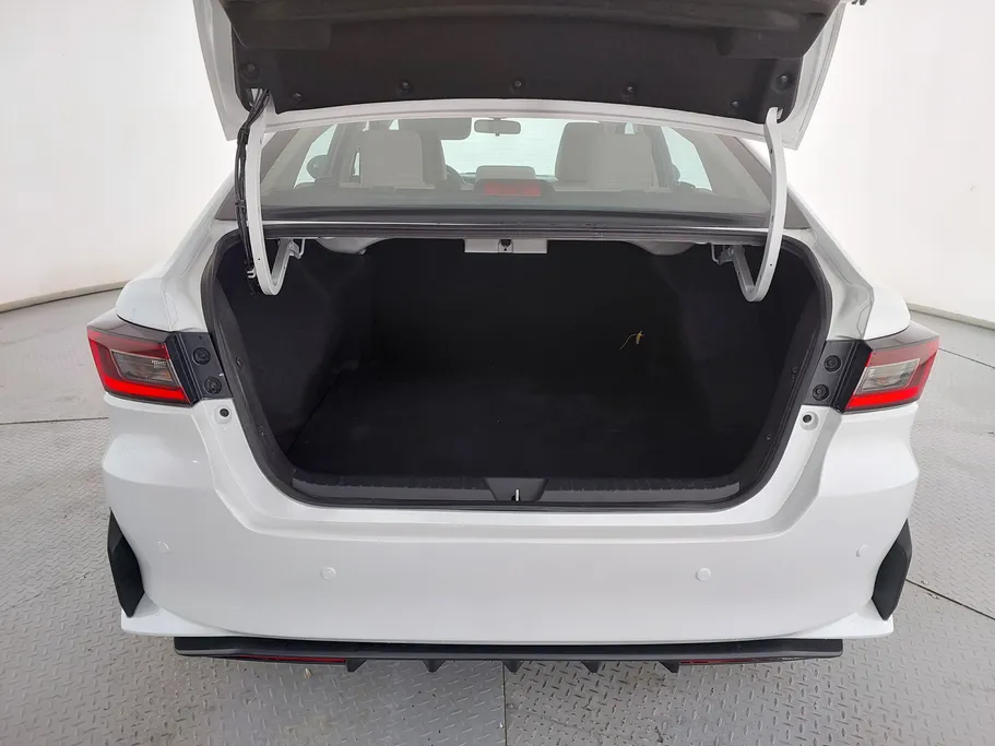 2023 Toyota Yaris  Y 