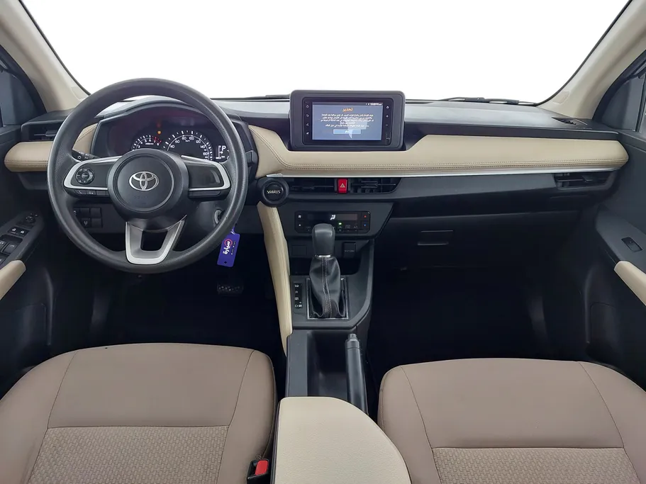 2023 Toyota Yaris  Y 