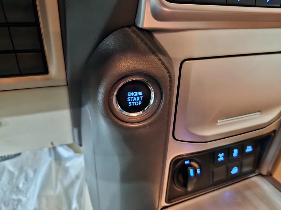 2023 Toyota Prado TXL 