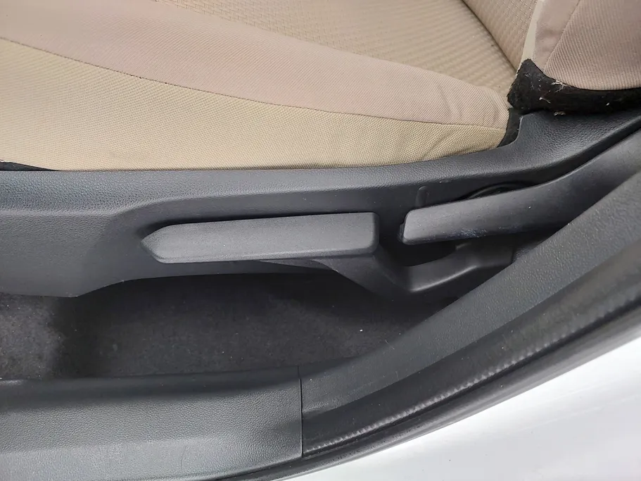 تويوتا يارس Y 2023 