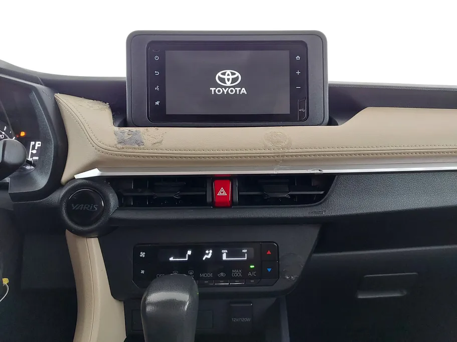 تويوتا يارس Y 2023 