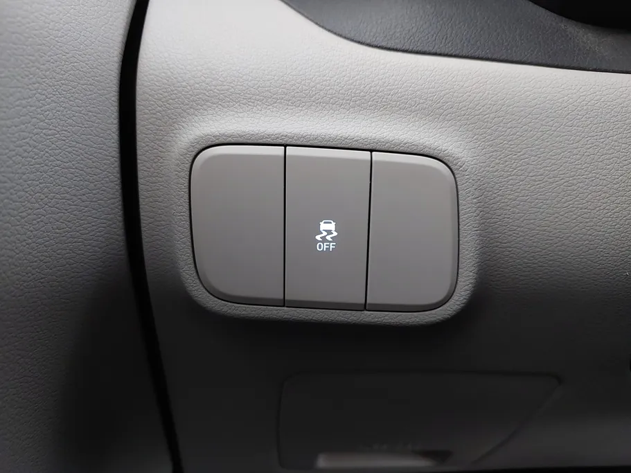 هيونداي Grand i10 فلييت 2024 