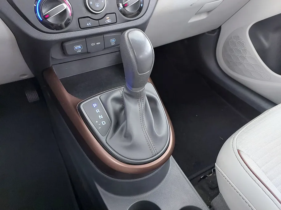 هيونداي Grand i10 فلييت 2024 