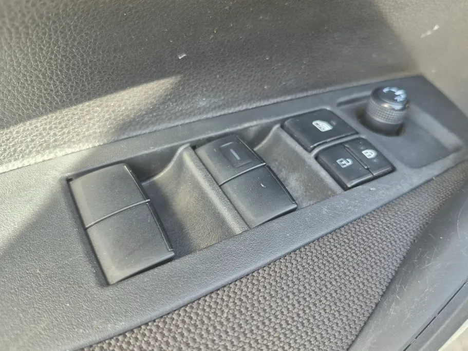 تويوتا كورولا XLI 2022 