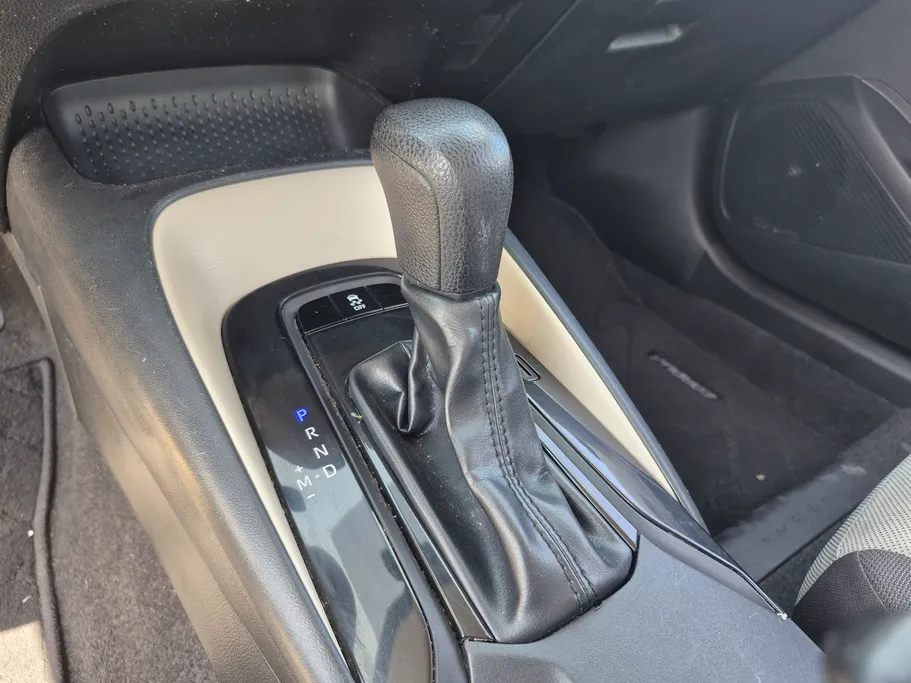 تويوتا كورولا XLI 2022 