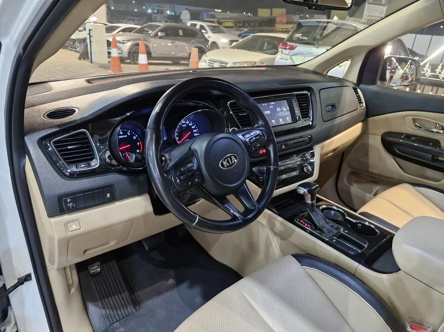 2020 Kia Carnival GRAND 