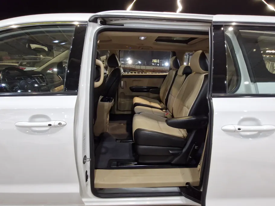 2020 Kia Carnival GRAND 