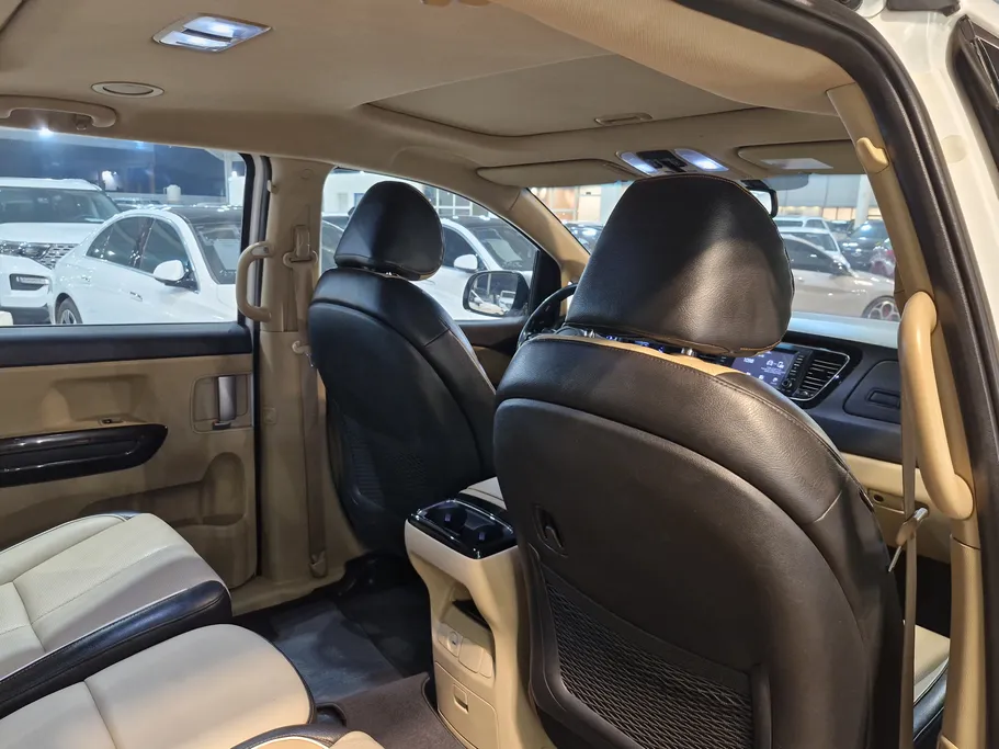 2020 Kia Carnival GRAND 