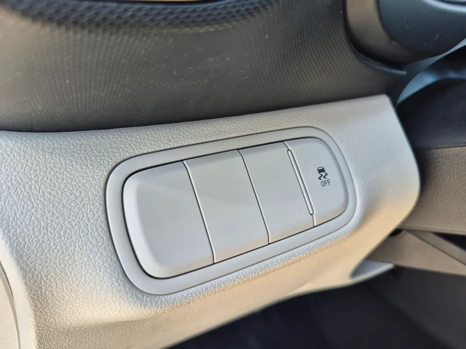 هيونداي فينو سمارت 2024 