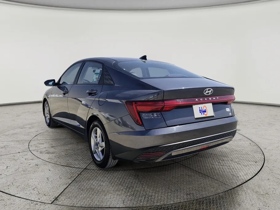 2024 Hyundai Accent Fleet 