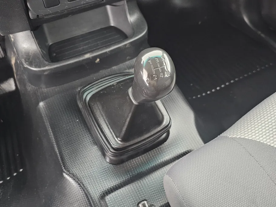 2021 Mitsubishi L200 DC 4x2 Diesel 