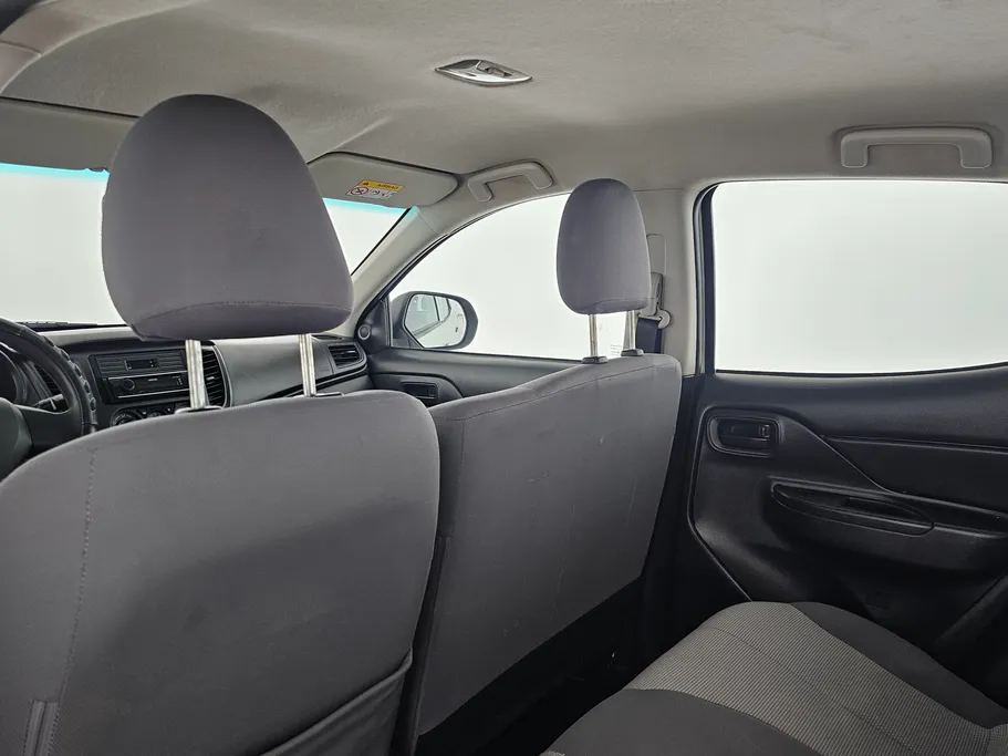 2021 Mitsubishi L200 DC 4x2 Diesel 