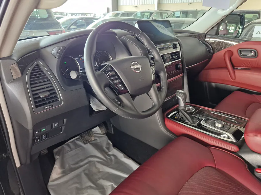 2024 Nissan Patrol TITANIUM 