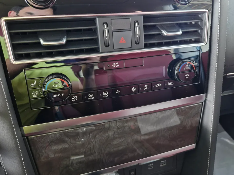 2024 Nissan Patrol TITANIUM 