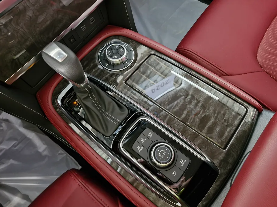 2024 Nissan Patrol TITANIUM 