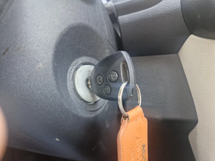 2024 Toyota Yaris  Y 