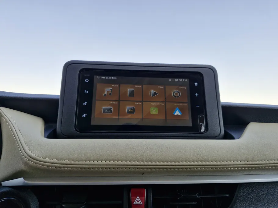 2024 Toyota Yaris  Y 