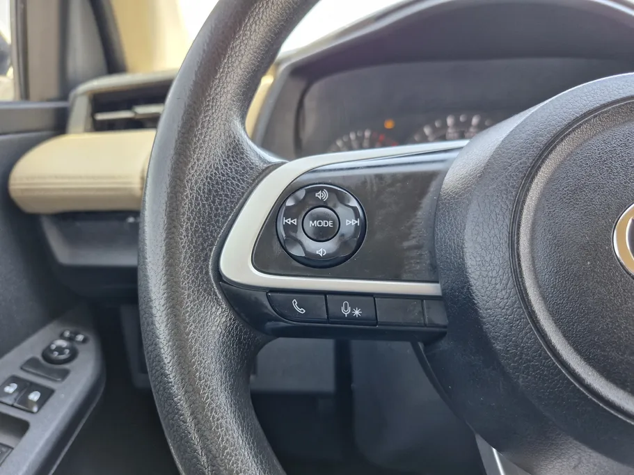 تويوتا يارس Y 2023 