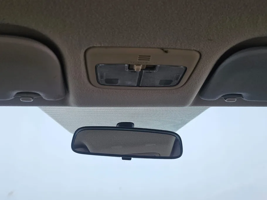 2022 Toyota Yaris  Y 