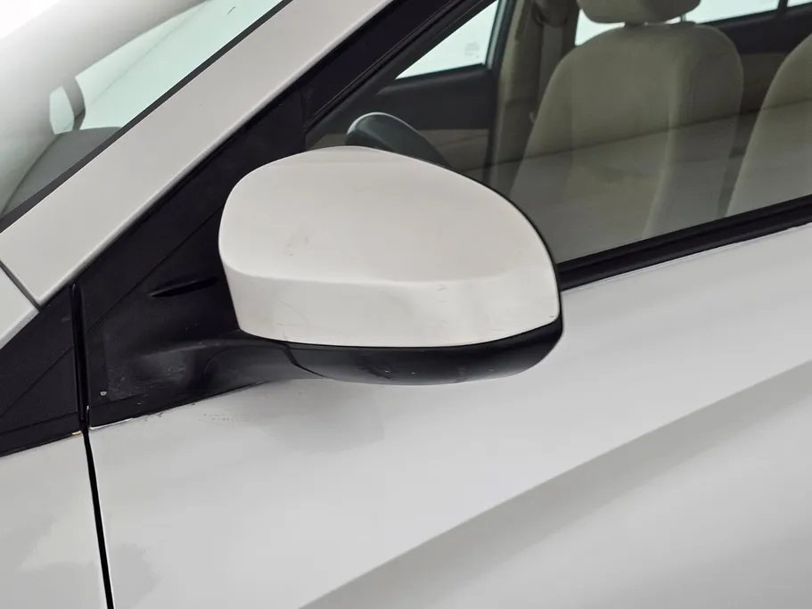 2022 Toyota Yaris  Y 