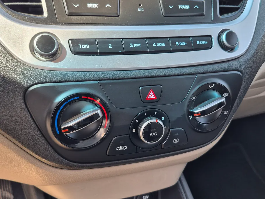 2023 Hyundai Accent Smart 