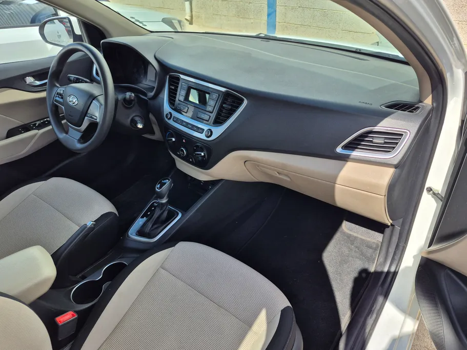 2023 Hyundai Accent Smart 