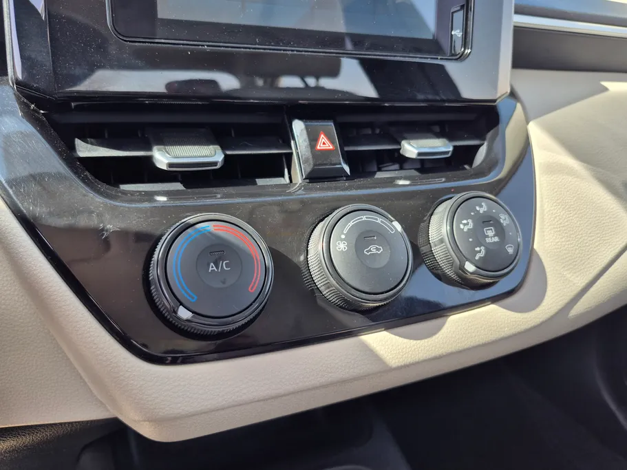 تويوتا كورولا XLI 2024 