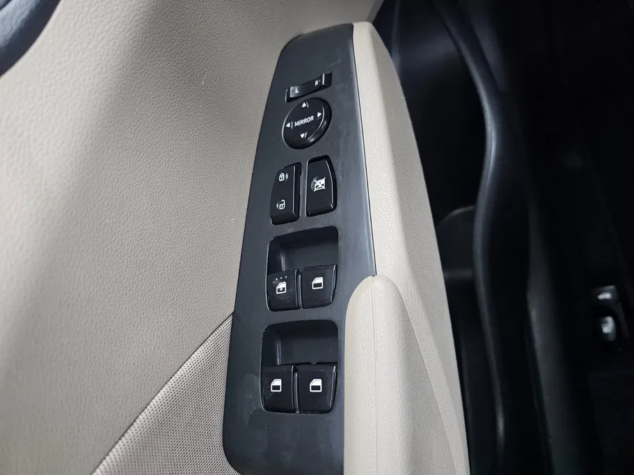 2023 Hyundai Accent Smart 