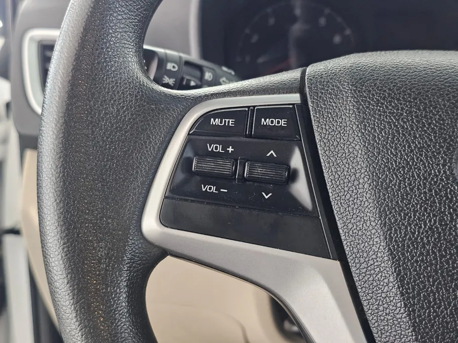 2023 Hyundai Accent Smart 