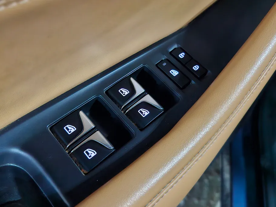 شانجان يوني كي Elite 2023 