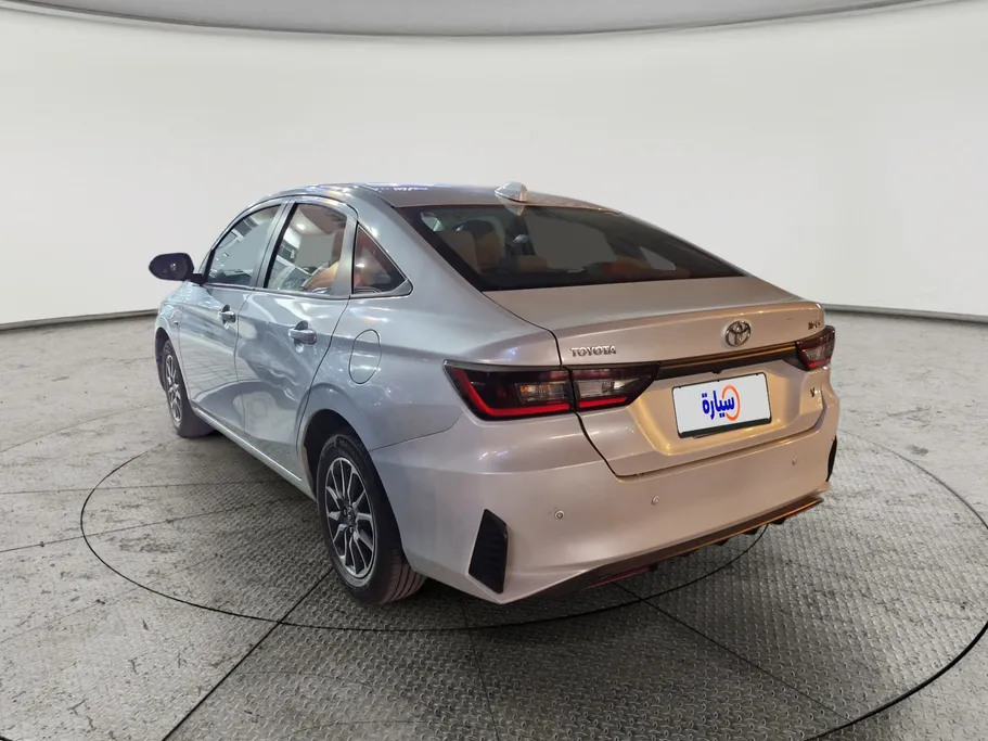 2023 Toyota Yaris  Y 