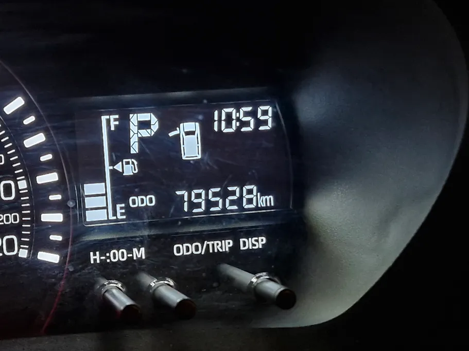 2023 Toyota Yaris  Y 