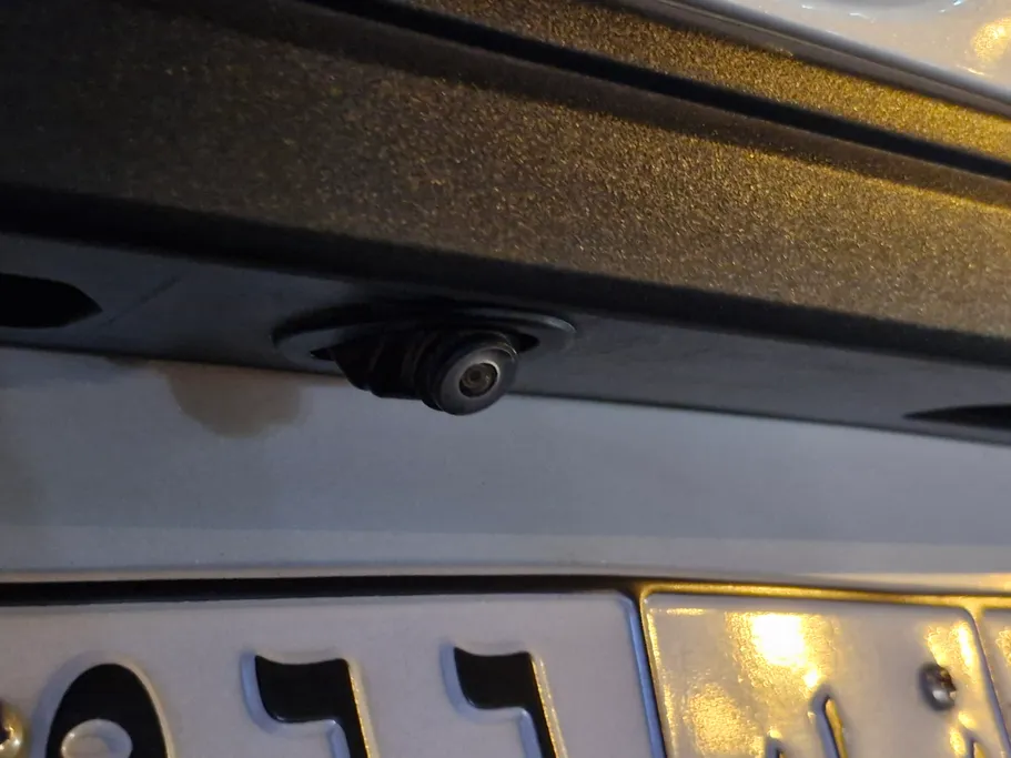 2023 Toyota Yaris  Y 