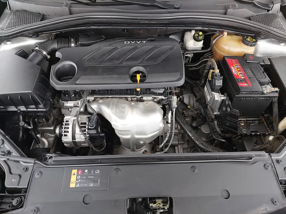 ام جي 5 COM 2022 