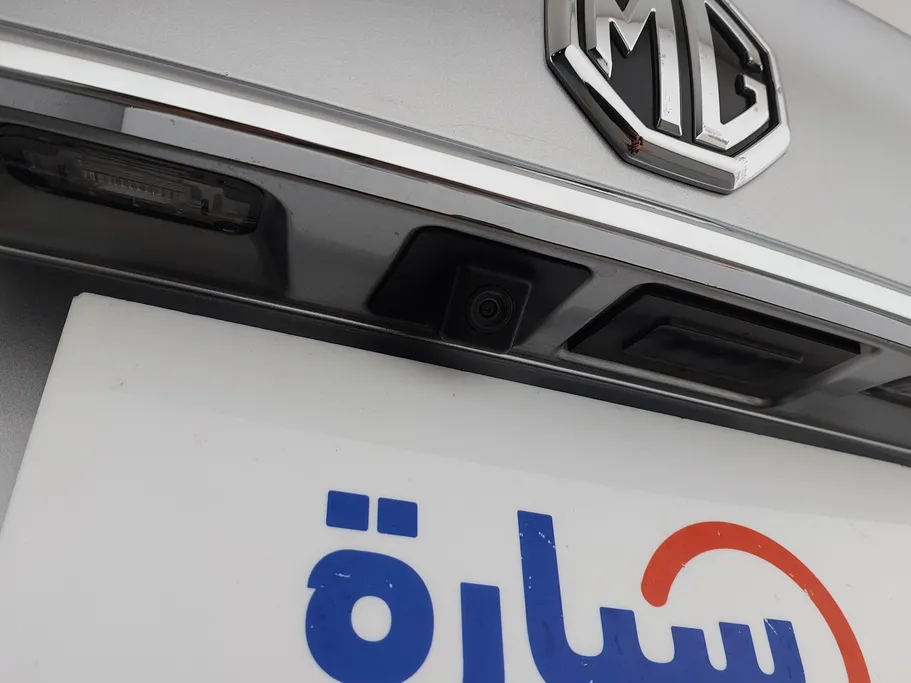 ام جي 5 COM 2022 