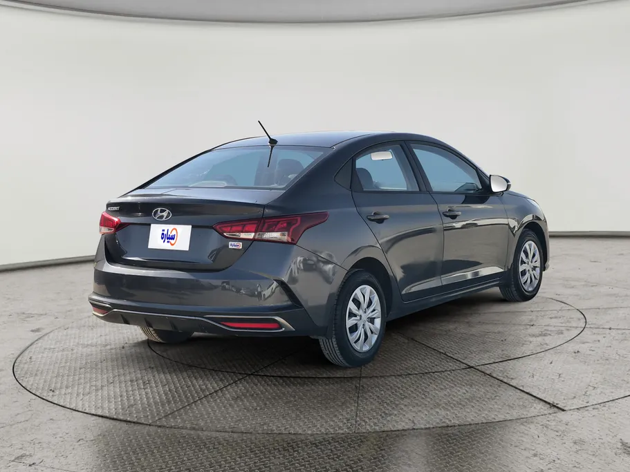 هيونداي اكسنت سمارت 2023 