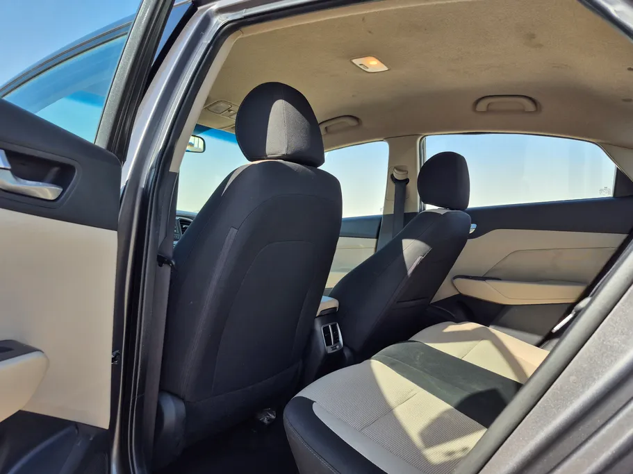 2023 Hyundai Accent Smart 