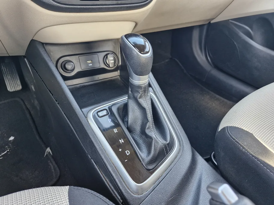 2023 Hyundai Accent Smart 