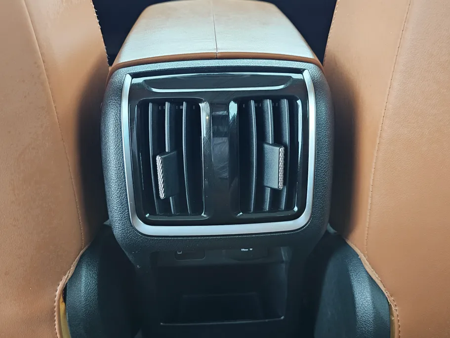 2023 FAW Bestune B70 Comfort 