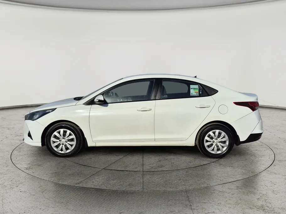 2023 Hyundai Accent Smart 