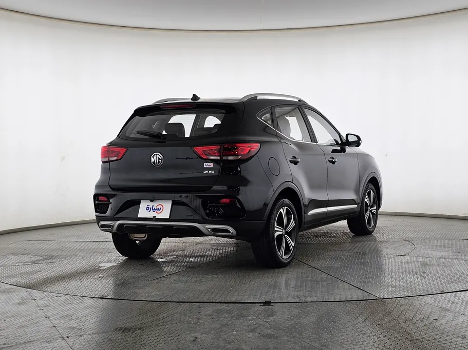 ام جي ZS LUX 2023 