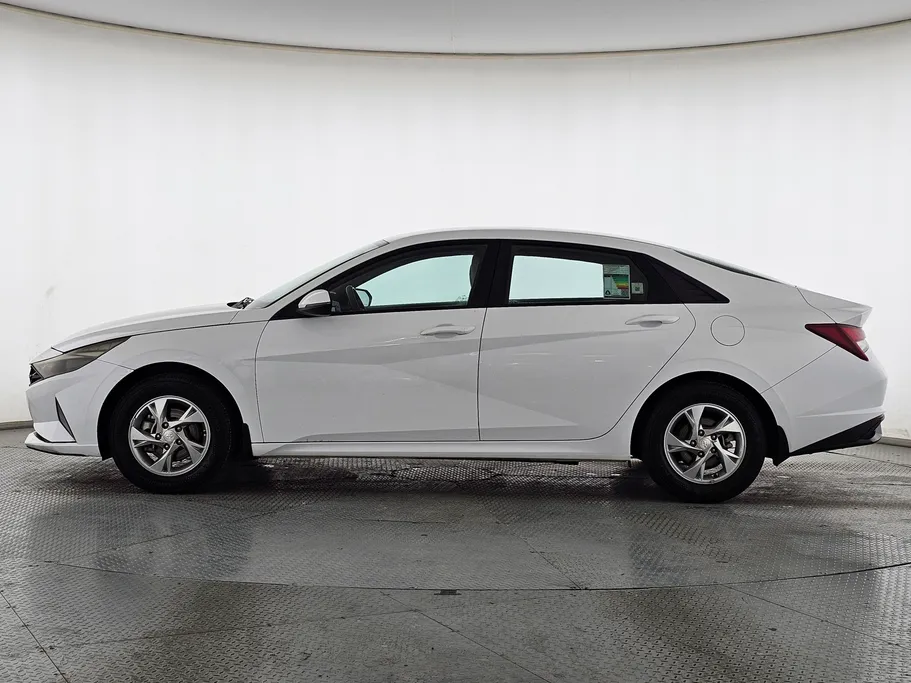 2023 Hyundai Elantra Fleet 