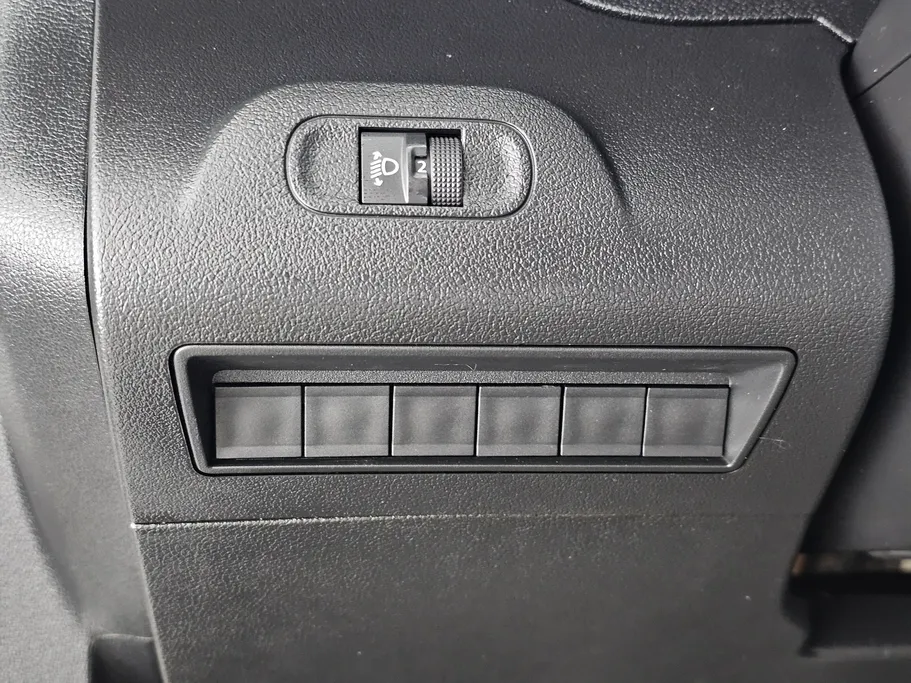 2022 Peugeot Partner Short van 