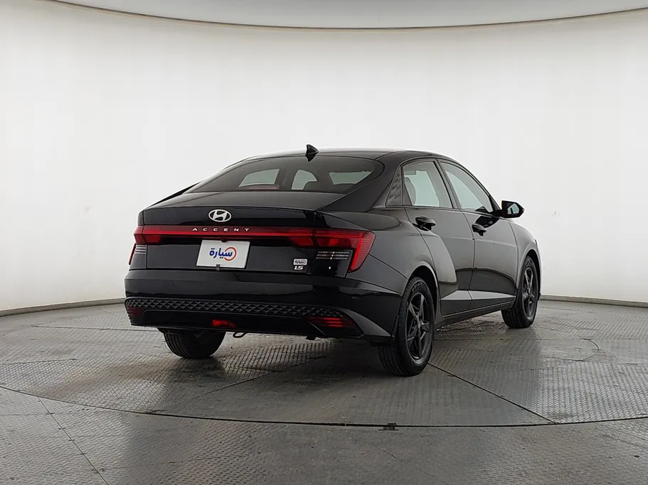 2024 Hyundai Accent Fleet 