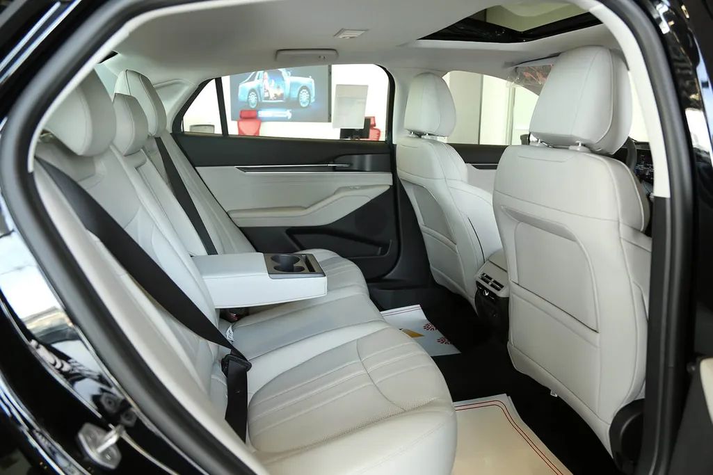 فورد تورس ترند الإصدار الجديد 2026 