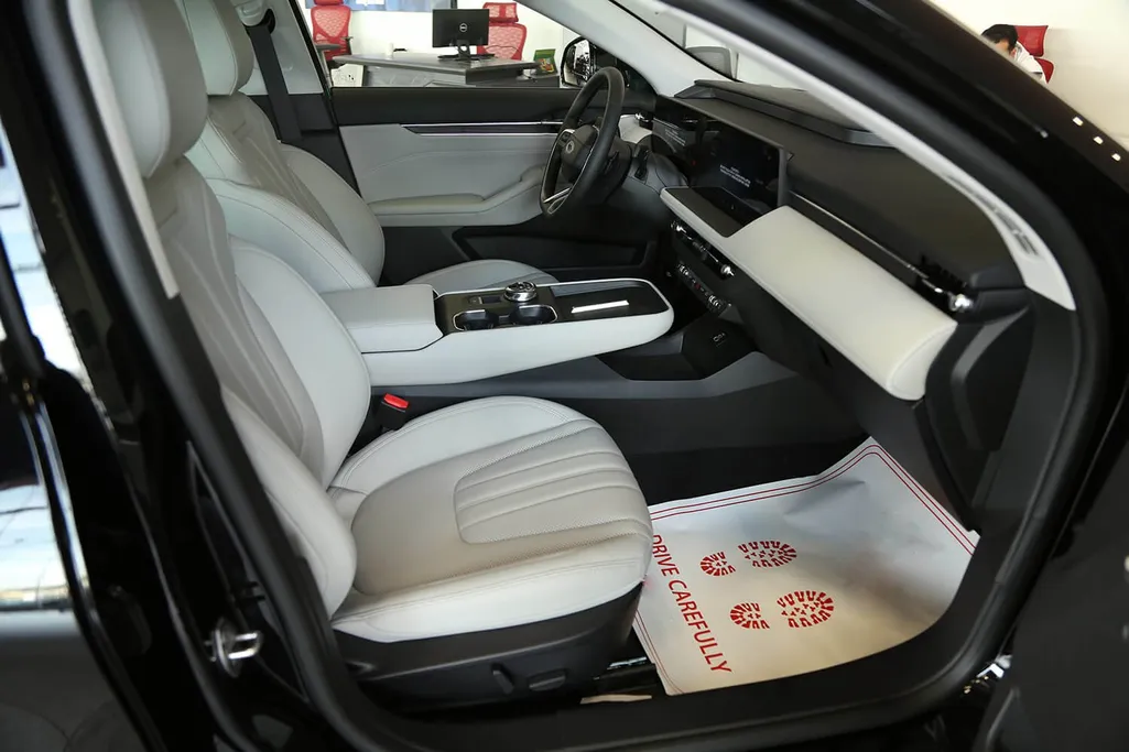 فورد تورس ترند الإصدار الجديد 2026 