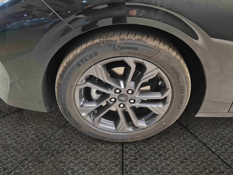 فورد تورس ترند الإصدار الجديد 2026 