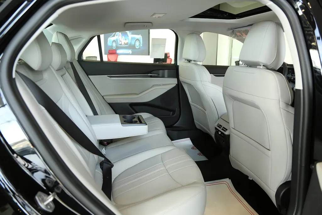 فورد تورس امبيانتي الإصدار الجديد 2026 