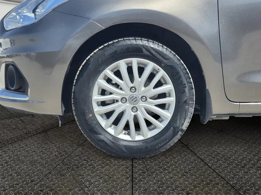 2024 سوزوكي Dzire GLX 