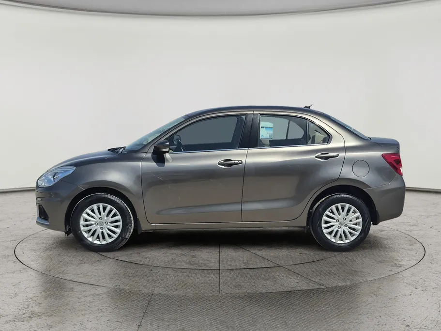 2024 سوزوكي Dzire GLX 